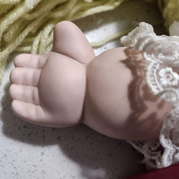 Rare 1984 Edition Cabbage Patch Kids Ltd Edition 16" Collector Doll Georgia Dee - Picture 9 of 10